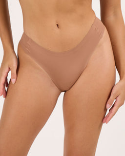 Seamless Thong